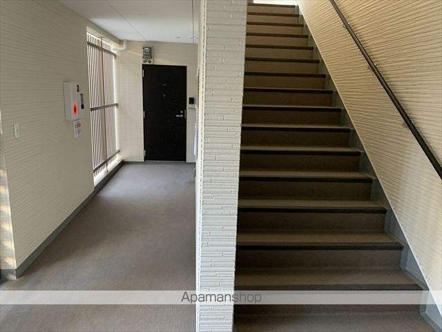 F ASECIA CHARTの内装写真