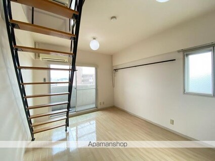 ａｍ’ｓ４観光町[1K/40.79m2]のリビング・居間