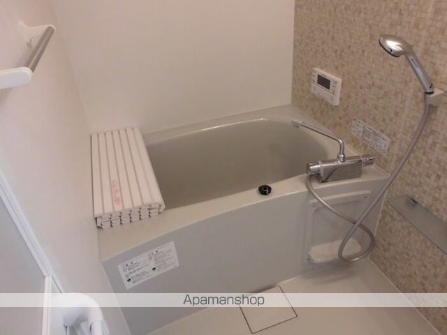 SOLUTIONS VII A棟の内装写真