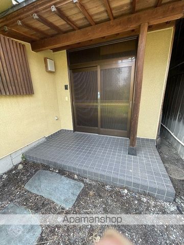 上毛電気鉄道上毛線 西桐生駅 徒歩20分 2階建 築69年の玄関写真
