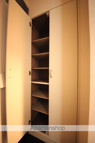 レオパレスCALM片倉の内装写真