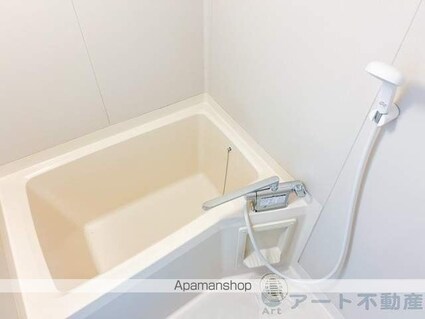 インペリアル土居田南[3LDK/67.5m2]のバス