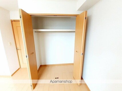 アカシア[1LDK/42.37m2]の収納