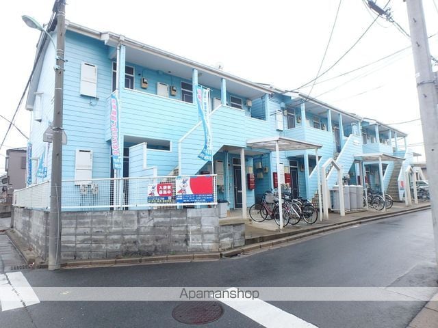 カレッジハウスVIの外観写真