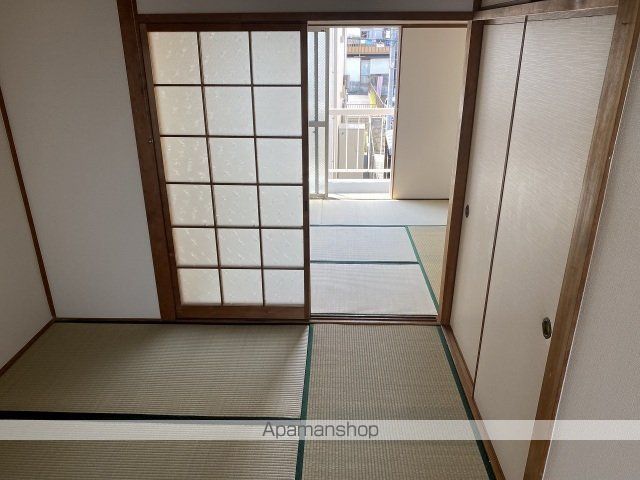 新栄ハイムの内装写真