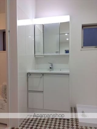 和歌山県和歌山市加納[3LDK/97.7m2]の洗面所