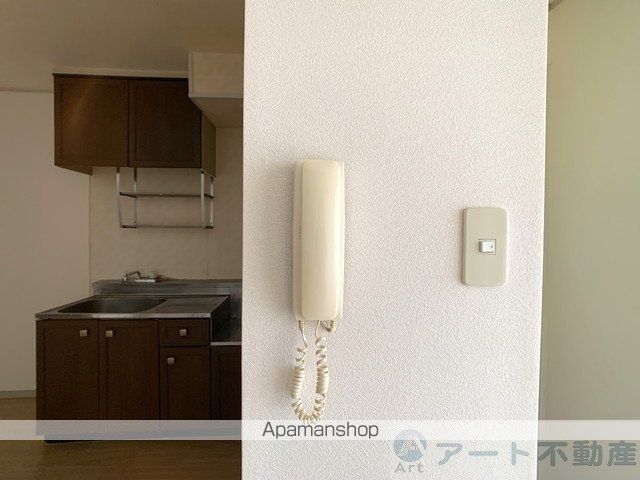 ファミール川原の内装写真