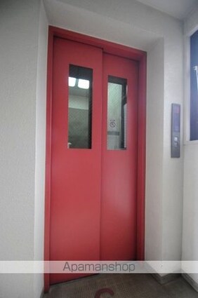 広島県広島市中区羽衣町[3DK/58m2]の共用部1