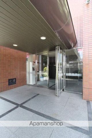 クレストコート門田の玄関写真
