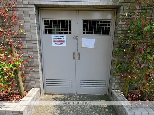 【国分寺市内藤のマンションの写真】