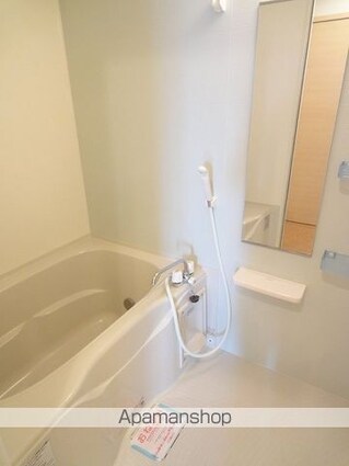 ヴィラ．イースト　ガーデン　Ｂ[1LDK/46.09m2]のバス