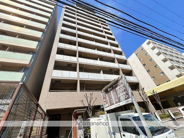 AZUL江坂の外観写真