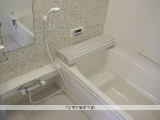 Ｄーｒｏｏｍシャルム　Ａ棟[2LDK/69.51m2]のバス