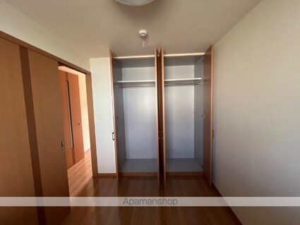 グランディール泰英１号館[1LDK/36m2]の収納