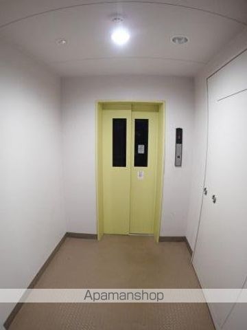 ホーリー弁天橋の内装写真
