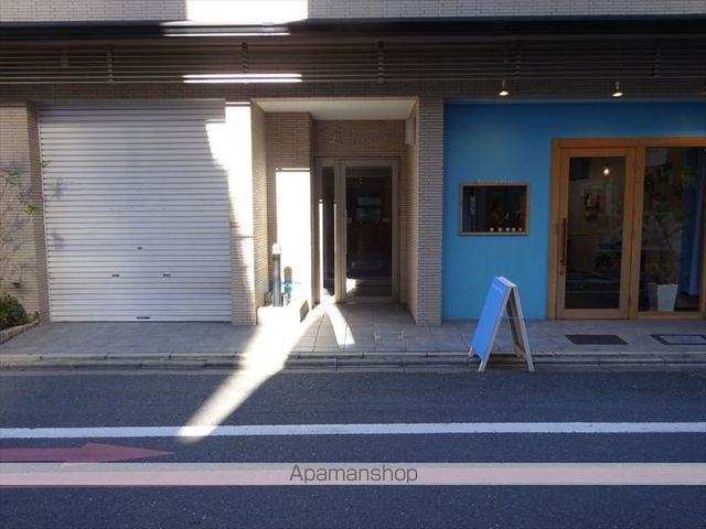 LPUR BUILの玄関写真