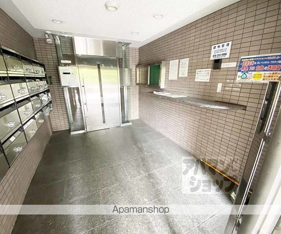 上阿達谷口マンションの外観写真