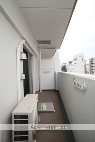 セレニテ梅田北PREMIUMの内装写真