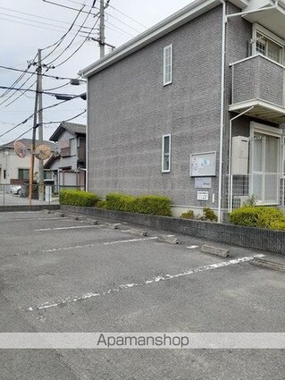 リヴィエール岩出Ⅰ[2LDK/58.69m2]の駐車場