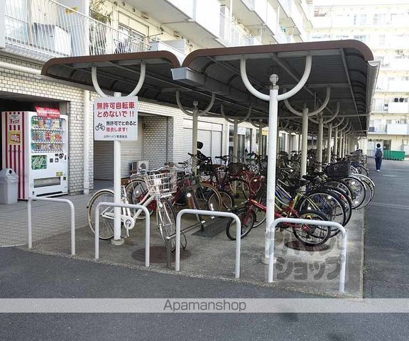 山科ハイツの外観写真