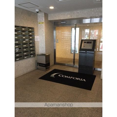 コンフォリア芝浦キャナルの玄関写真