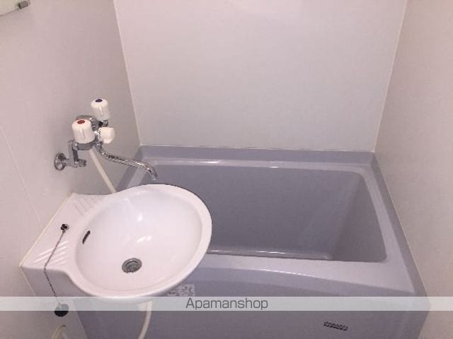 ウイングコートの内装写真