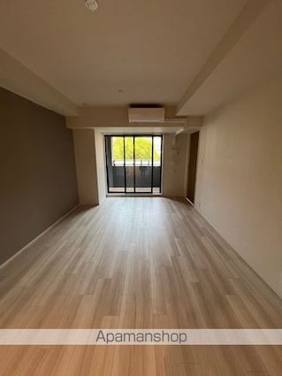 東京都新宿区百人町３丁目[2LDK/60.08m2]のリビング・居間