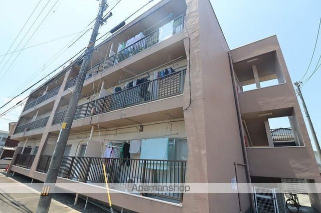 大石マンションの外観写真