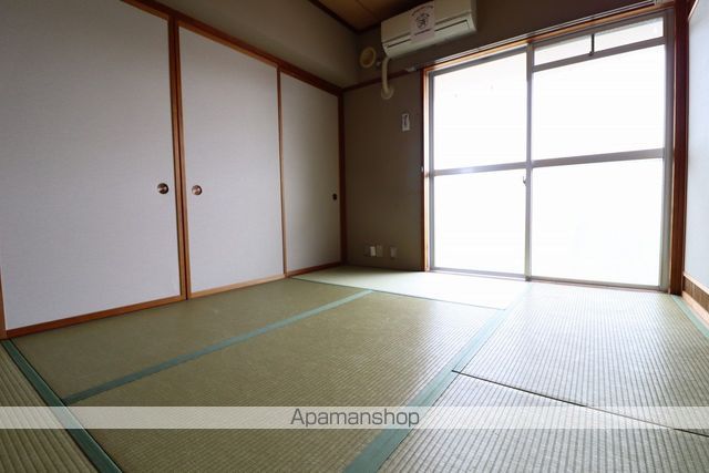 新富コーポの内装写真