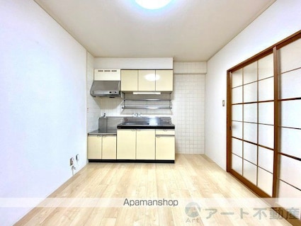 愛媛県松山市和泉北４丁目[3DK/52.48m2]の内装2