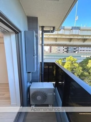 ＭＡＸＩＶ　ＢＡＮＤＯＢＡＳＨＩ　ＴＷＩＮ　ＥＡＳＴ[1K/21.53m2]のバルコニー