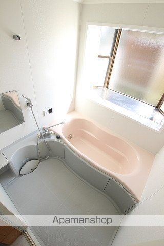 上永吉5LDK貸家の内装写真