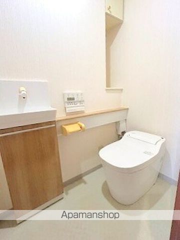 ライオンズシティ桜山の内装写真