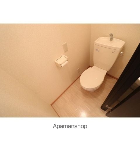 アンプルール クラージュ ルヴニールの内装写真