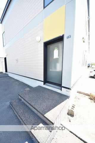 レオパレスKINOSHITAの玄関写真