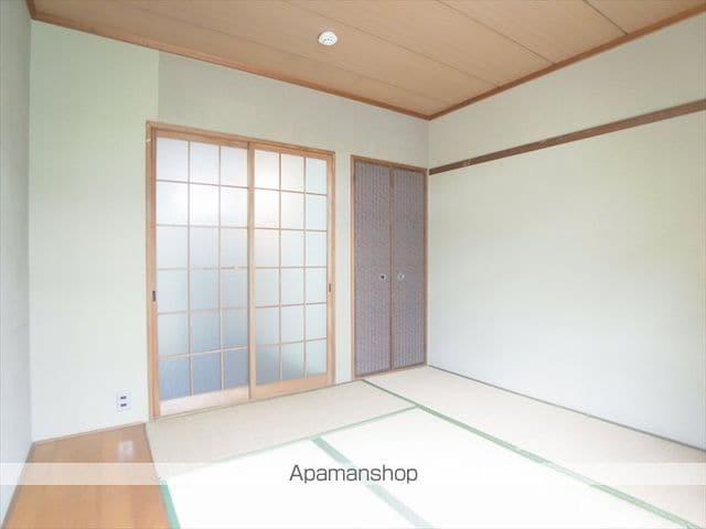 フォーブル仕伏の内装写真