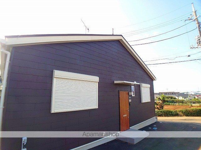 中川貸家1号棟の外観写真