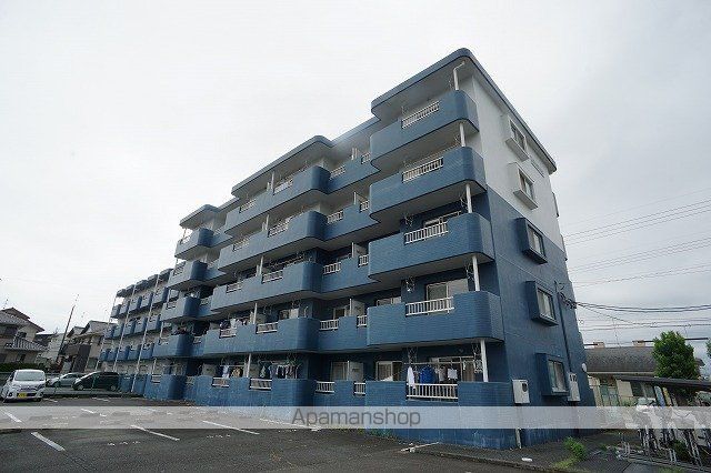 マンションロイヤルアイリスの外観写真