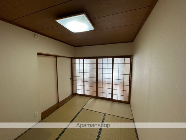 きららパートIIの内装写真