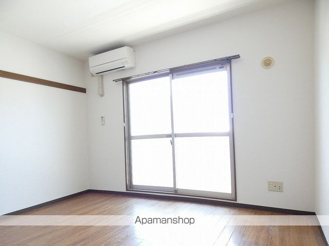 RIVIERAの内装写真