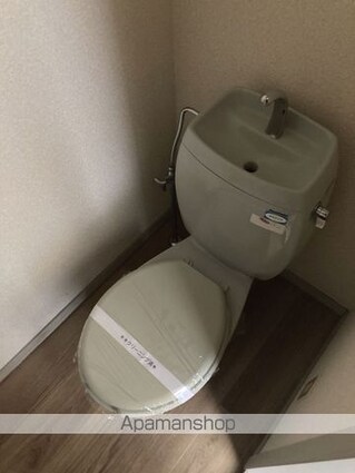 ロマーヌＡ・Ｂ棟[1K/23.96m2]のトイレ