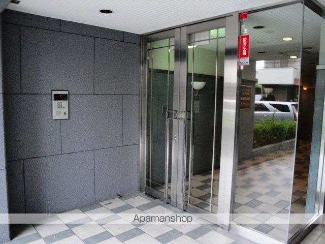エスリード夙川東の玄関写真
