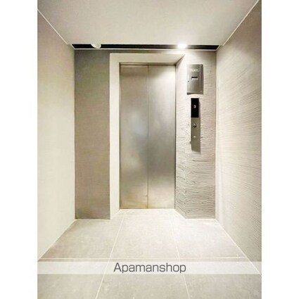 ラ・ペルラ下北沢[1LDK/37.1m2]の共用部