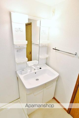 ロイヤル雑賀の内装写真