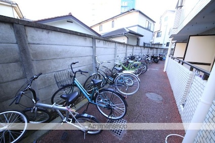 ジョイフル聖蹟桜ヶ丘[1R/17m2]の共用部4
