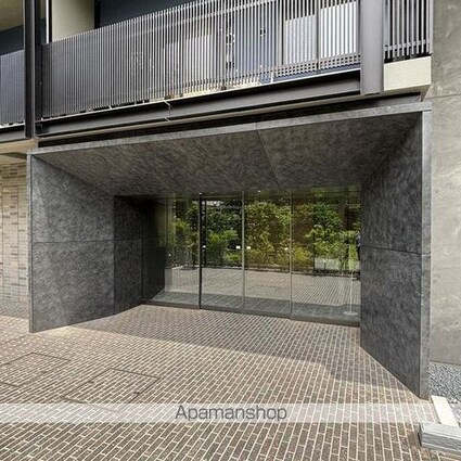 パークアクシス新宿百人町[1LDK/30.38m2]のエントランス1