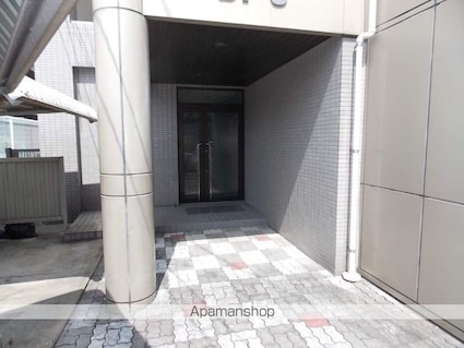 ヨコタビル．リアル[1K/30.71m2]の外観5