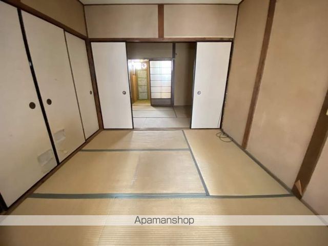 山岡様平屋西棟の内装写真