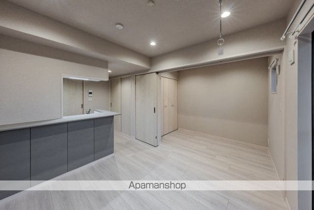 ROBOT HOME 箱崎宮前IIの内装写真