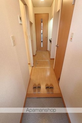 フォレストレガシー[1K/26.71m2]の玄関